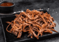 Dessalgar carne seca. Crédito: Canva