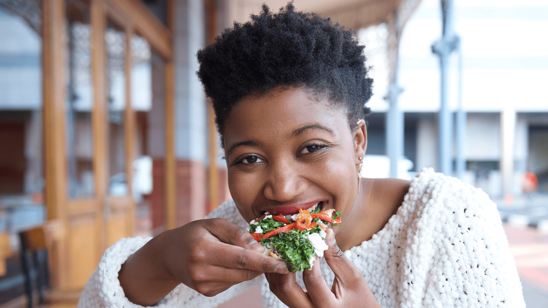 Roteiro de comida sem glúten opções saborosas e seguras para os celíacos. Crédito: Canva