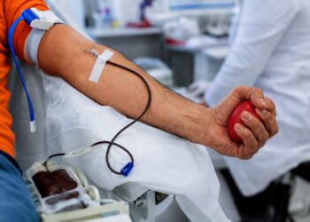 Doar sangue é um ato de amor que pode ajudar outras quatro vidas: faça sua parte. Foto: Ilustrativa.