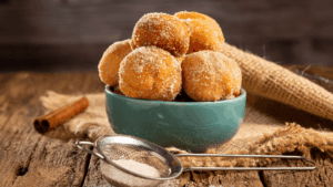 O passo a passo perfeito para um bolinho de chuva fofinho por dentro e sequinho por fora