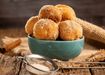 Bolinho de chuva fofinho. Crédito: Canva