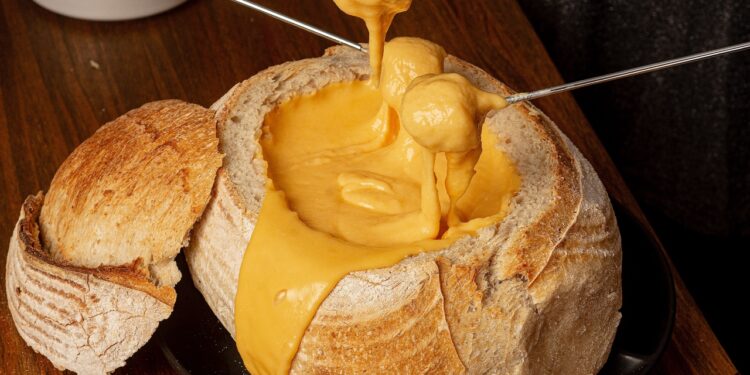 Como fazer fondue em casa