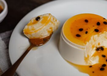 Mousse de maracujá de corte