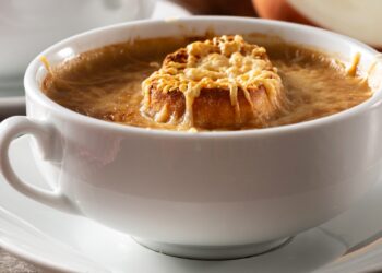 sopa de cebola
