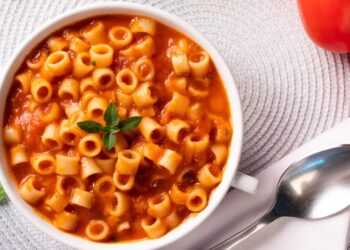 Sopa de macarrão